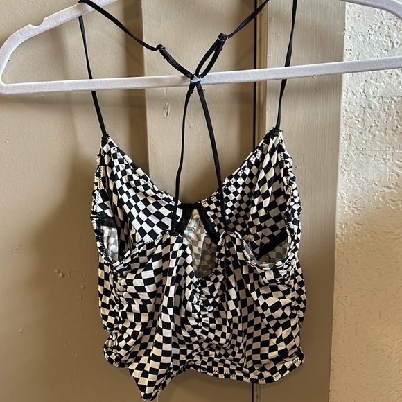 tank top - Picture 3 of 3